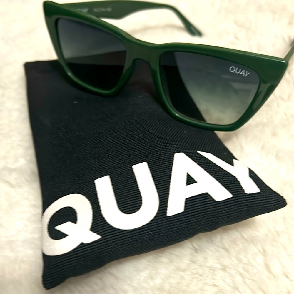 NWOT QUAY CALL THE SHOTS